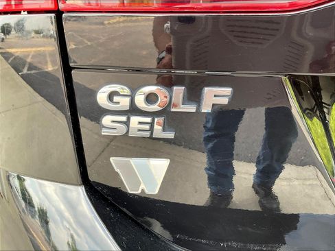 Used 2017 Volkswagen Golf SEL FWD image 22