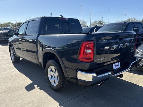 Used 2025 RAM 1500 Big Horn image 5