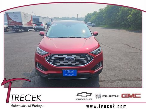 Used 2021 Ford Edge Titanium w/ Class II Trailer Tow Package AWD/4WD image 1