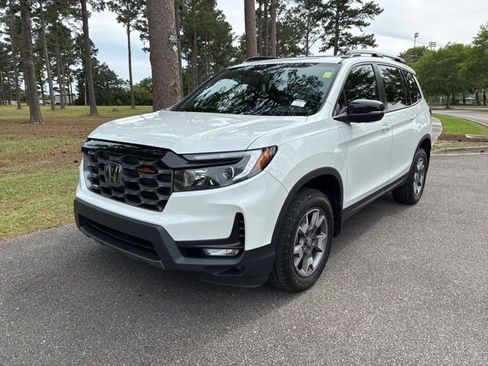 Used 2022 Honda Passport TrailSport image 7