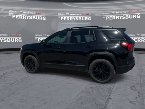 Used 2025 GMC Terrain Elevation w/ Elevation Premium Package FWD image 5