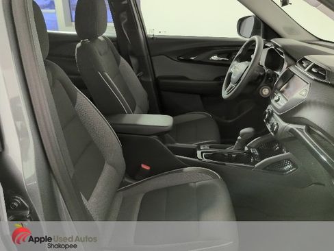 Used 2021 Chevrolet TrailBlazer LS image 49