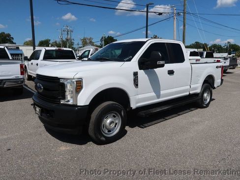 Used 2019 Ford F250 XL w/ Power Equipment Group AWD/4WD image 47