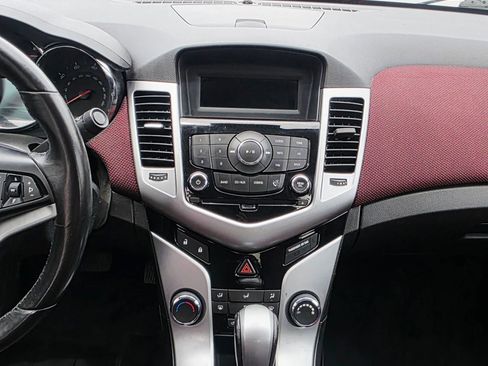 Used 2013 Chevrolet Cruze LT w/ RS Package FWD image 17