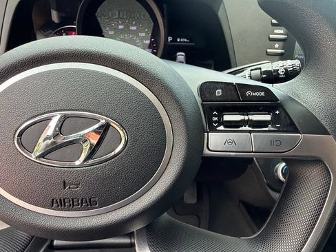 Used 2023 Hyundai Elantra SEL FWD image 37
