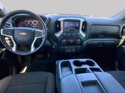 Used 2021 Chevrolet Silverado 1500 LT AWD/4WD image 16