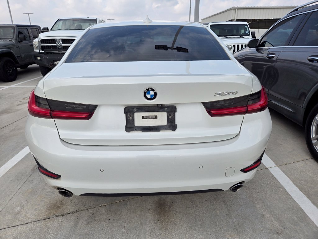 Used 2019 BMW 330i Sedan w/ Convenience Package RWD image 5