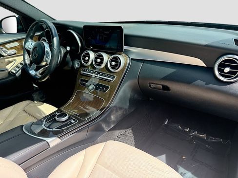 Used 2019 Mercedes-Benz C 300 Sedan image 32