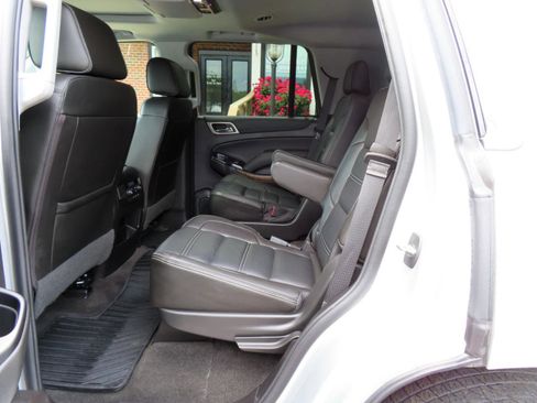 Used 2018 GMC Yukon Denali w/ Denali Ultimate Package AWD/4WD image 18