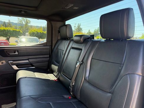 Used 2022 Toyota Tundra Platinum w/ Advanced Package AWD/4WD image 31