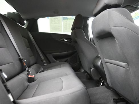 Used 2023 Chevrolet Malibu LS image 8