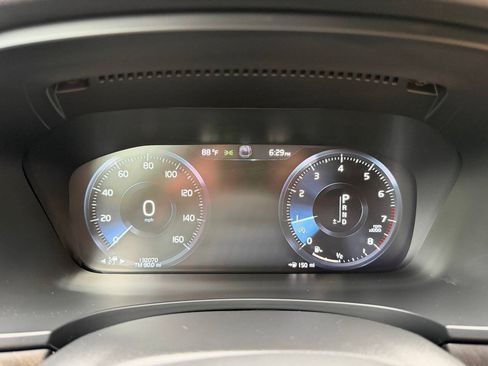 Used 2018 Volvo V90 T6 Cross Country w/ Convenience Package AWD/4WD image 17