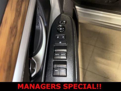 Used 2022 Honda CR-V EX image 22