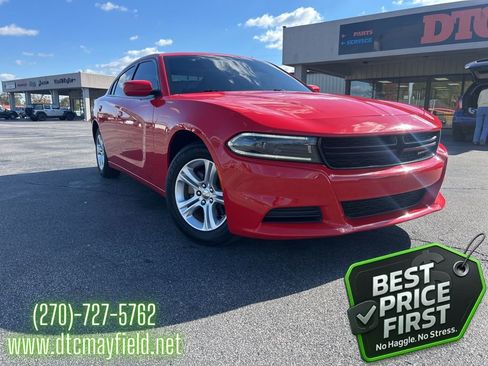 Used 2022 Dodge Charger SXT image 1