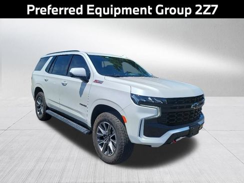 Used 2023 Chevrolet Tahoe Z71 w/ Z71 Off-Road Package AWD/4WD image 4