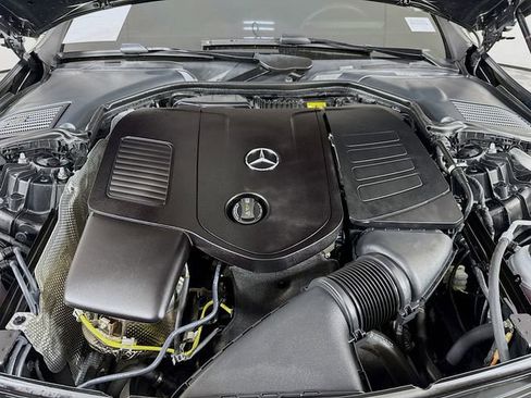 Used 2024 Mercedes-Benz CLE 300 4MATIC Coupe image 35