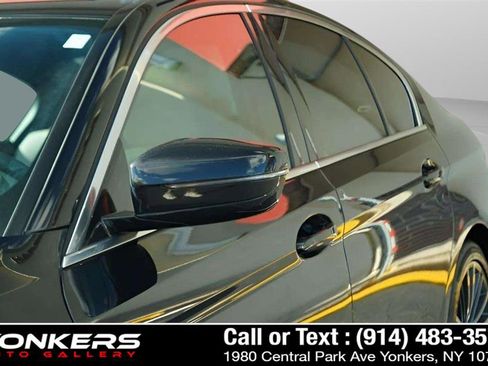 Used 2022 BMW 540i xDrive w/ Premium Package image 60