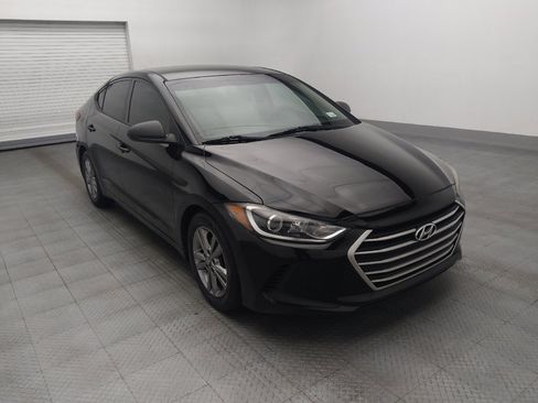 Used 2018 Hyundai Elantra SEL FWD image 13