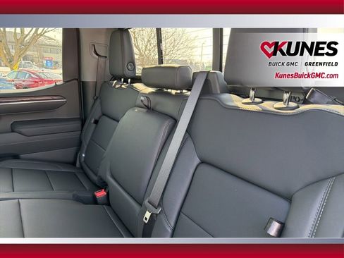 New 2026 GMC Sierra 1500 SLT w/ SLT Premium Plus Package image 32