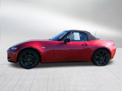 Used 2016 MAZDA MX-5 Miata Club image 6