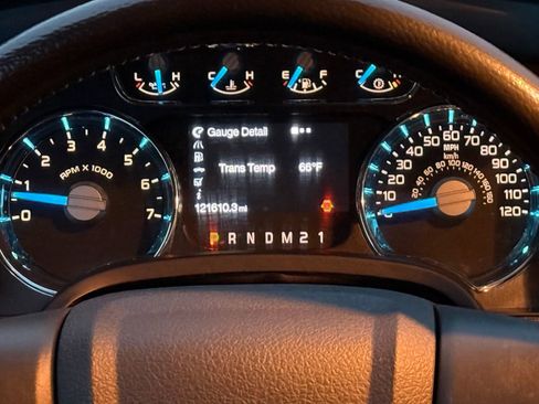 Used 2013 Ford F150 Lariat w/ Luxury Equipment Group image 30