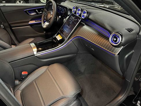 New 2026 Mercedes-Benz GLC 300 4MATIC image 11