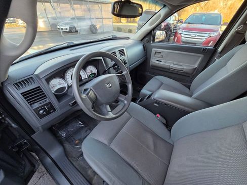 Used 2005 Dodge Dakota SLT image 11