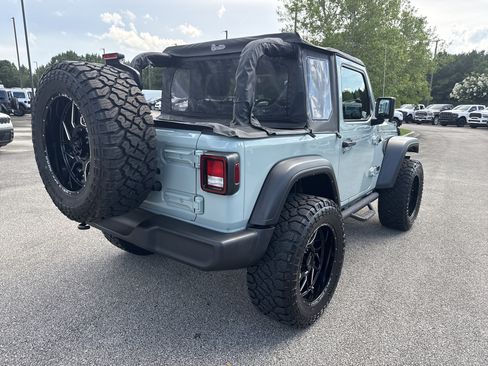 Used 2023 Jeep Wrangler Sport AWD/4WD image 7