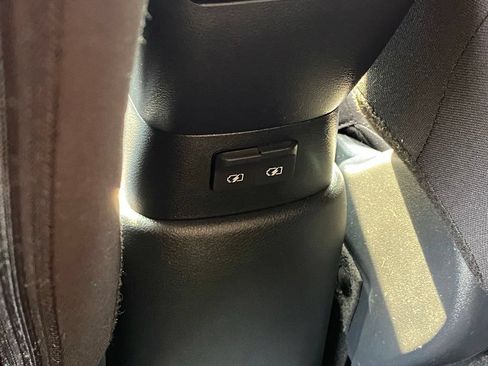 Used 2025 Nissan Kicks Play S FWD image 26
