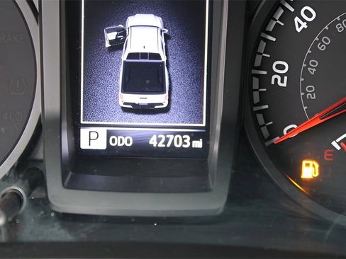 Certified 2021 Toyota Tacoma SR image 11