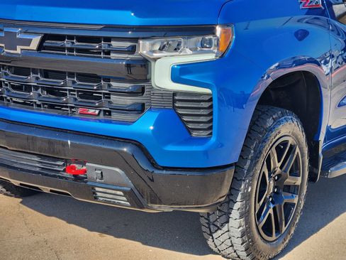 Used 2022 Chevrolet Silverado 1500 LT Trail Boss w/ Protection Package image 9