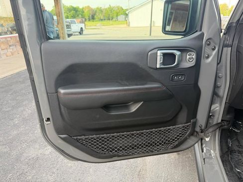 Used 2020 Jeep Wrangler Unlimited Rubicon w/ Quick Order Package 28Y Recon AWD/4WD image 12