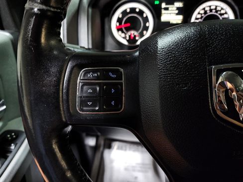 Used 2015 RAM 2500 Big Horn image 27