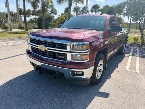 Used 2014 Chevrolet Silverado 1500 LT w/ LT Plus Package AWD/4WD image 4