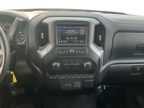 Used 2022 Chevrolet Silverado 1500 Custom Trail Boss w/ Safety Confidence Package image 11