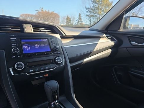 Certified 2021 Honda Civic LX image 20
