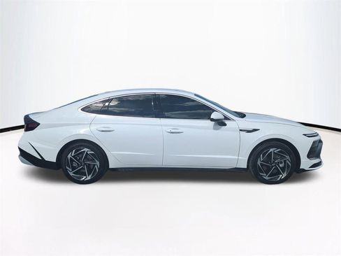 New 2026 Hyundai Sonata SEL image 4