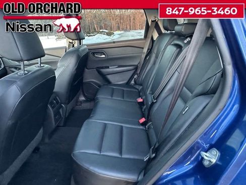 Used 2023 Nissan Rogue SV w/ SV Premium B Package image 13