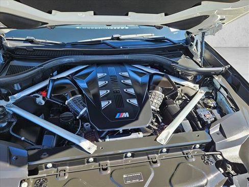 Certified 2023 BMW X7 M60i w/ Executive Package image 24