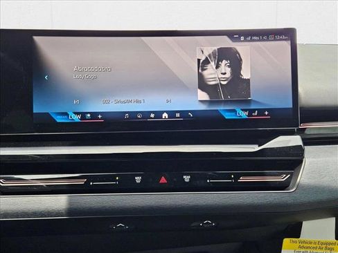 Used 2026 BMW 530i w/ Premium Package image 11