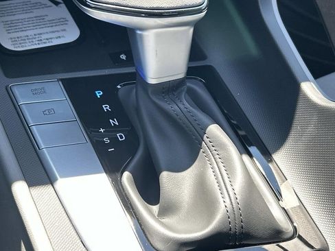 New 2026 Hyundai Elantra Sport FWD image 29