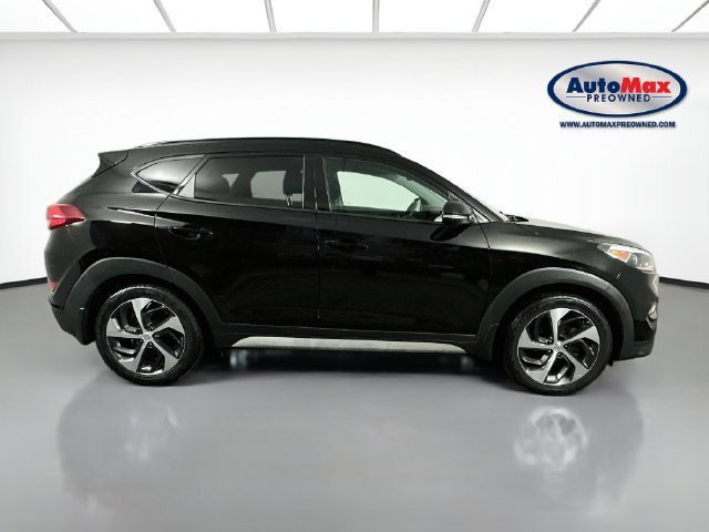 Used 2018 Hyundai Tucson Value AWD/4WD image 10