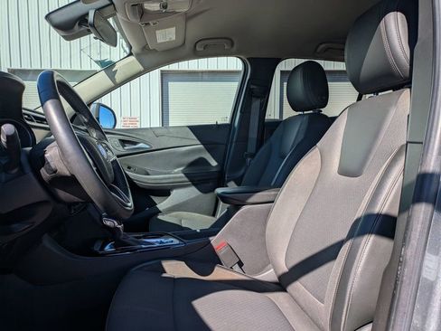 Used 2021 Buick Encore GX Select w/ Sport Touring Package image 14