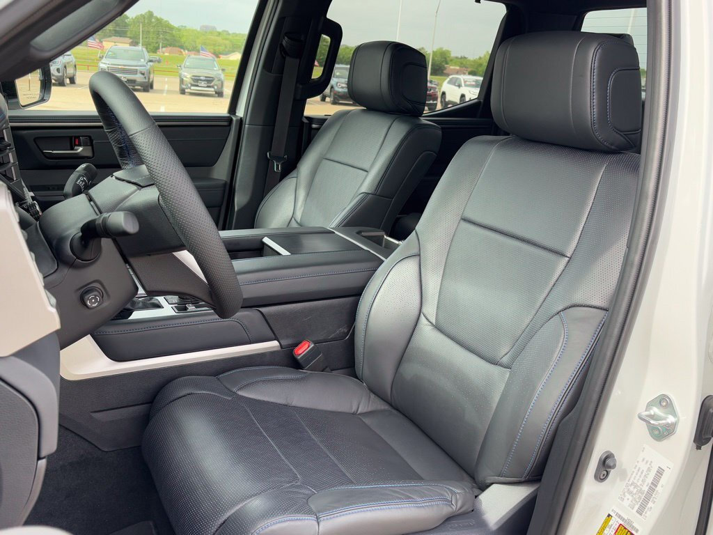 Used 2026 Toyota Tundra Platinum AWD/4WD image 12