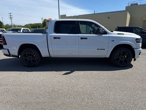 New 2026 RAM 1500 4x4 Crew Cab image 6