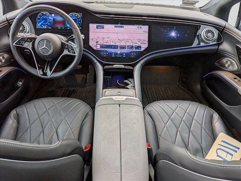 Certified 2023 Mercedes-Benz EQS 580 4MATIC Sedan image 15