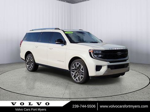 Used 2026 Ford Expedition Max Platinum w/ Platinum Ultimate Package AWD/4WD image 1