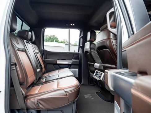 Used 2024 Ford F350 King Ranch AWD/4WD image 46