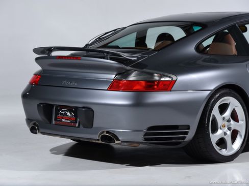 Used 2002 Porsche 911 Turbo image 11