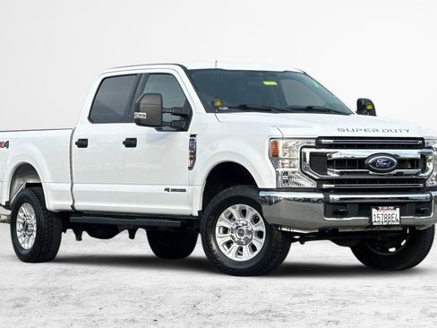 Used 2022 Ford F250 XLT image 2